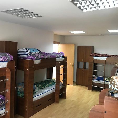 Міни-Хостел Родинного Типу Dubai Uzhhorod Luaran gambar